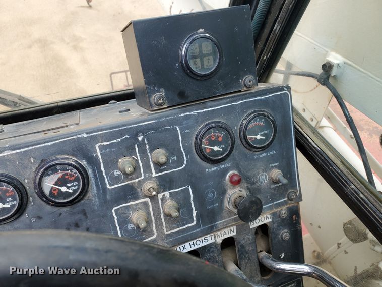 image for item DF7522 1998 Link Belt HSP-8028S  crane