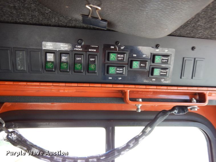 image for item DG6872 2016 Barko 495-B log loader