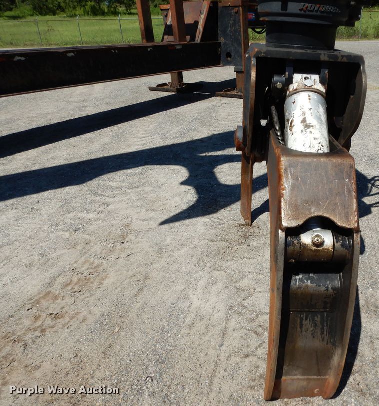 image for item DG6872 2016 Barko 495-B log loader