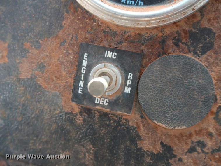 image for item DH0930 1997 Ford L9000  water truck