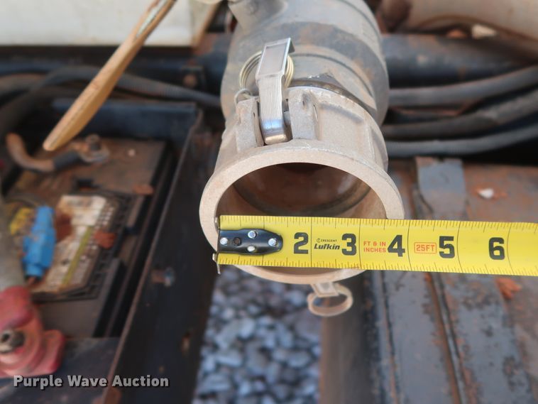 image for item DH0930 1997 Ford L9000  water truck