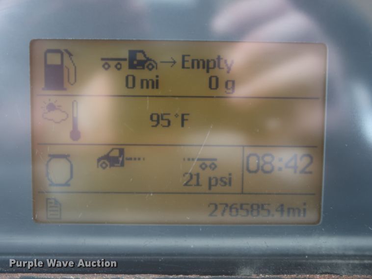 image for item DH0932 2007 Volvo VHD  dump truck