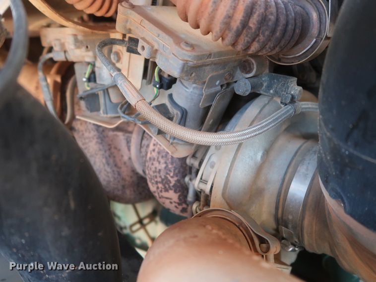 image for item DH0932 2007 Volvo VHD  dump truck