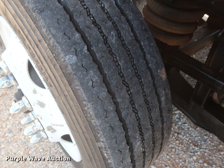 image for item DH0932 2007 Volvo VHD  dump truck