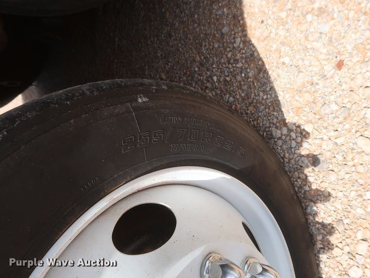 image for item DH0932 2007 Volvo VHD  dump truck