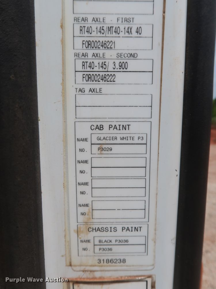 image for item DH0932 2007 Volvo VHD  dump truck