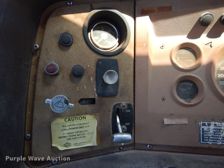 image for item DH5143 1976 Ford 8000  dump truck