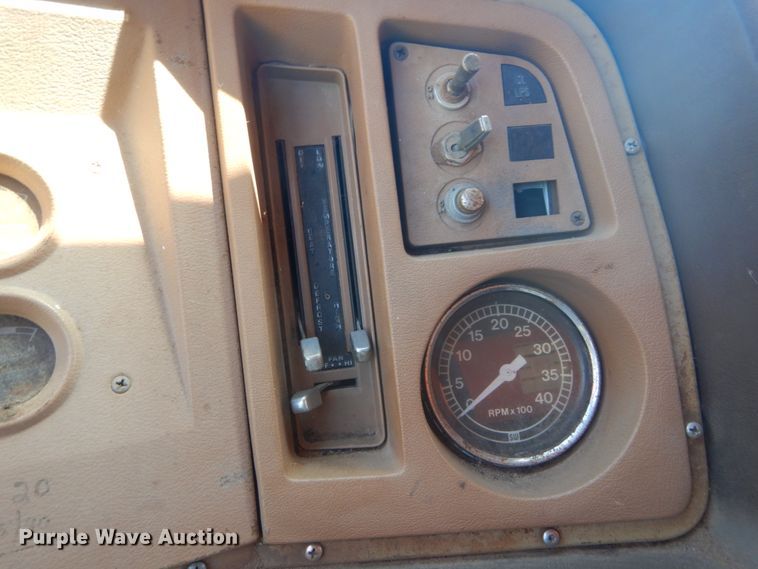 image for item DH5143 1976 Ford 8000  dump truck