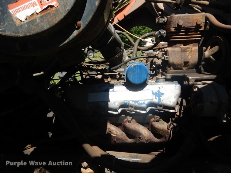 image for item DH5143 1976 Ford 8000  dump truck