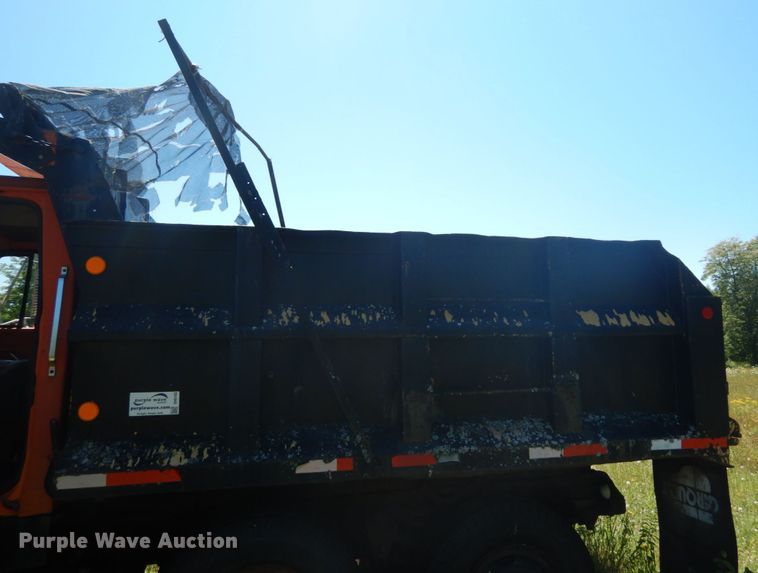 image for item DH5143 1976 Ford 8000  dump truck