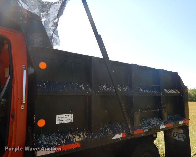 image for item DH5143 1976 Ford 8000  dump truck
