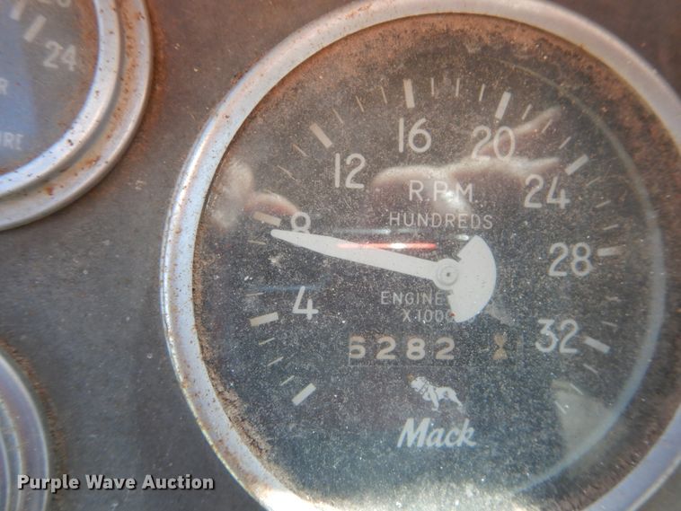 image for item DH5147 1970 Mack DM-607S  dump truck