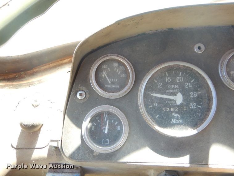 image for item DH5147 1970 Mack DM-607S  dump truck