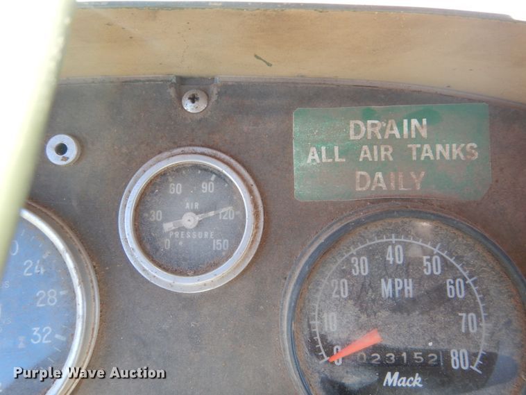 image for item DH5147 1970 Mack DM-607S  dump truck