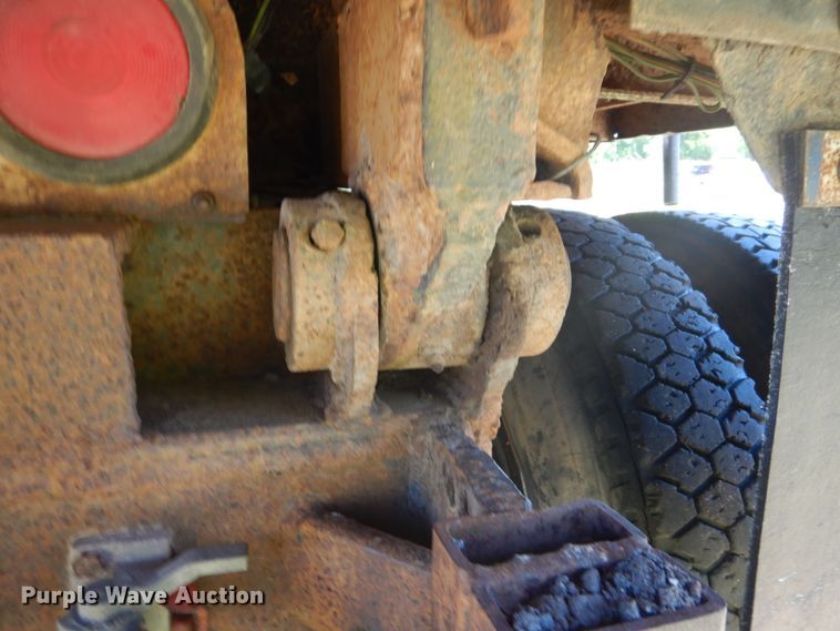 image for item DH5147 1970 Mack DM-607S  dump truck
