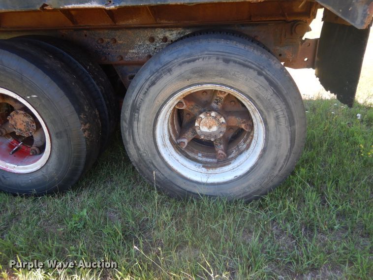 image for item DH5147 1970 Mack DM-607S  dump truck