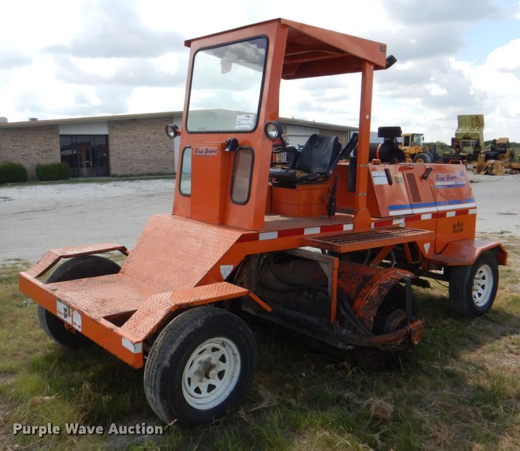 image for item DH5371 2005 Broce RJ350  broom