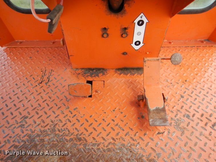 image for item DH5371 2005 Broce RJ350  broom