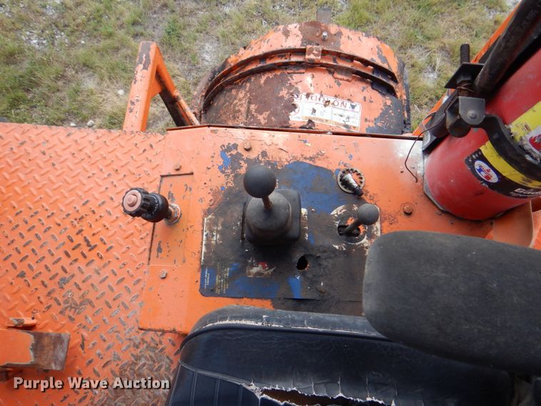 image for item DH5371 2005 Broce RJ350  broom