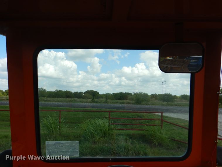 image for item DH5371 2005 Broce RJ350  broom