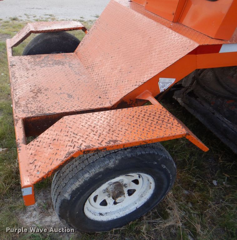 image for item DH5371 2005 Broce RJ350  broom