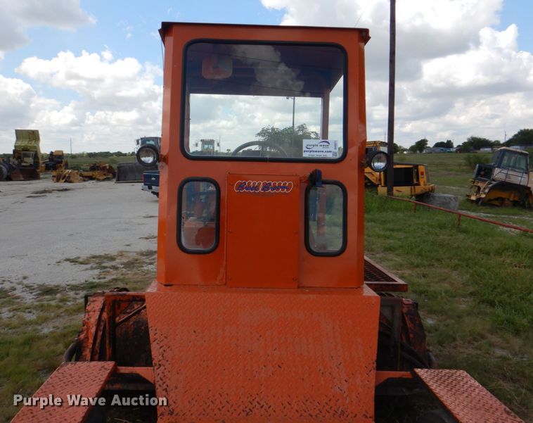 image for item DH5371 2005 Broce RJ350  broom