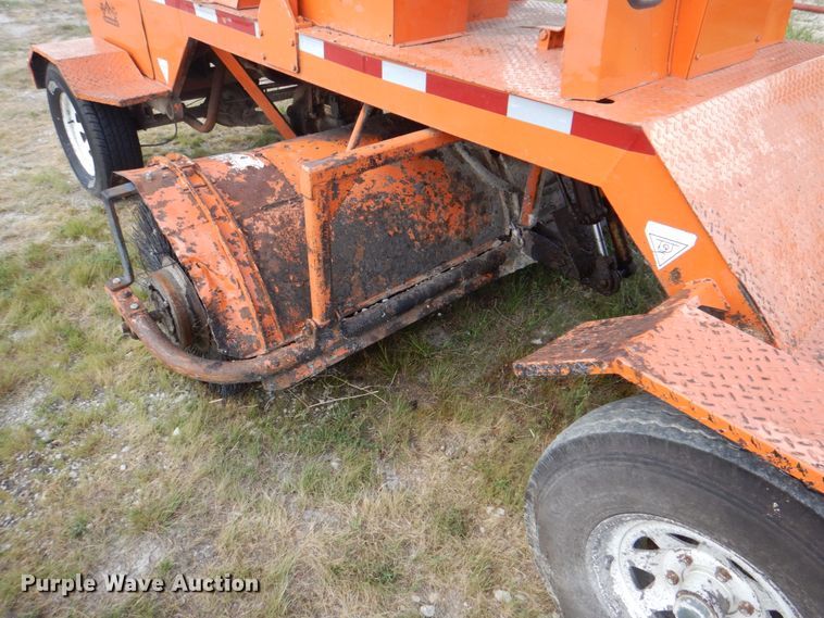 image for item DH5371 2005 Broce RJ350  broom