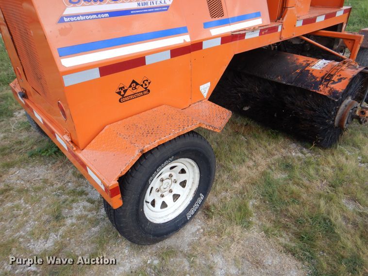 image for item DH5371 2005 Broce RJ350  broom