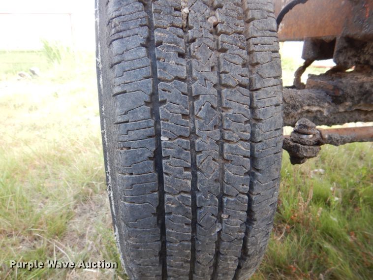 image for item DH5371 2005 Broce RJ350  broom