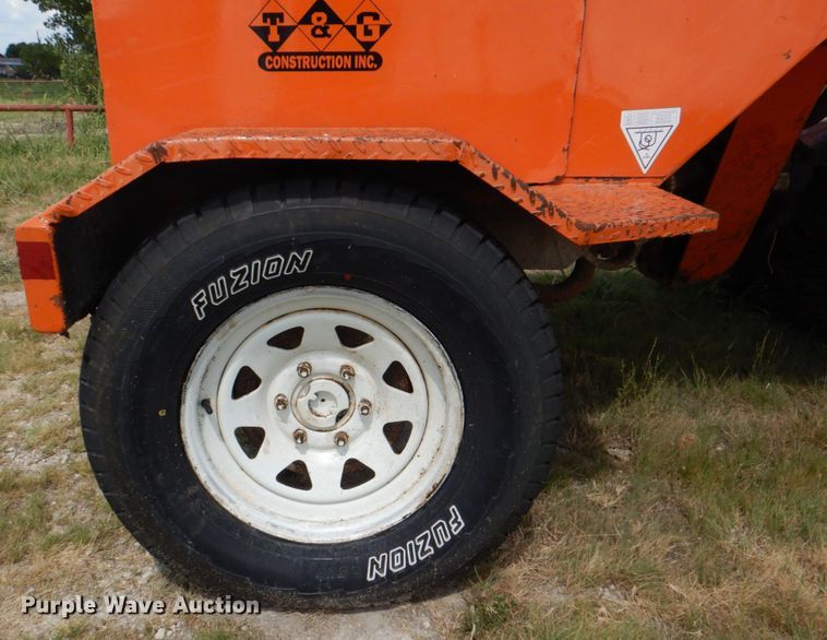 image for item DH5371 2005 Broce RJ350  broom