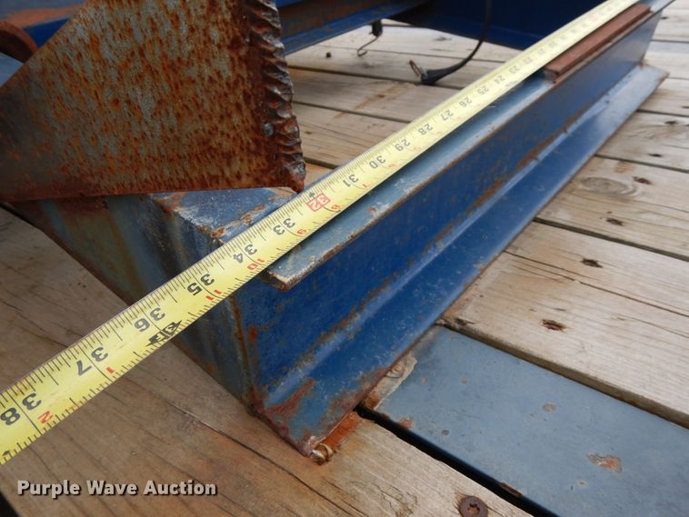 image for item DH6522 Swenson spreader