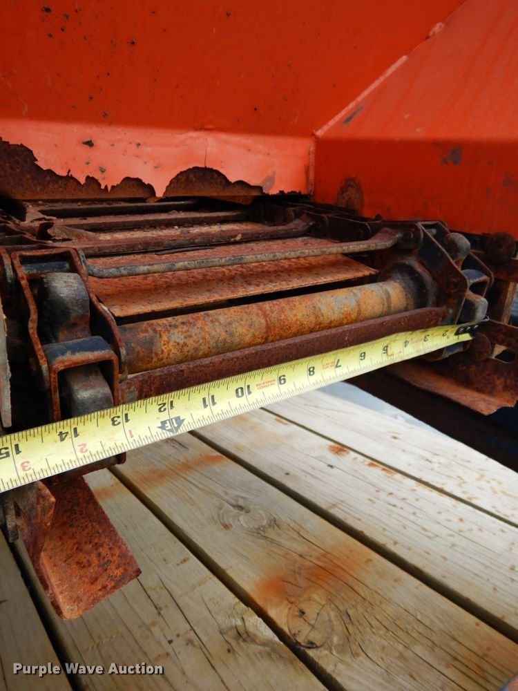 image for item DH6522 Swenson spreader