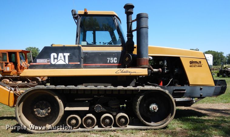 image for item DH6523 1994 Caterpillar Challenger 75C  tractor