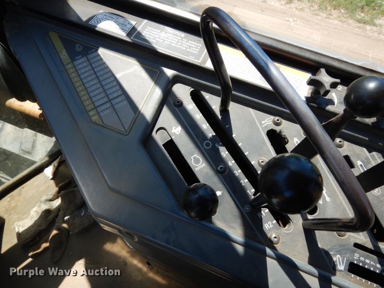 image for item DH6523 1994 Caterpillar Challenger 75C  tractor