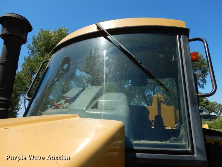 image for item DH6523 1994 Caterpillar Challenger 75C  tractor