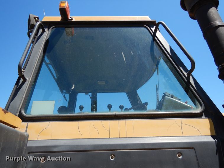 image for item DH6523 1994 Caterpillar Challenger 75C  tractor