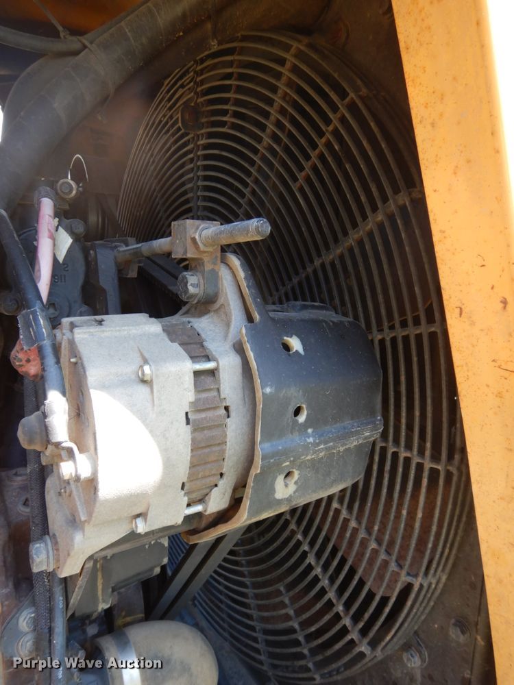 image for item DH6523 1994 Caterpillar Challenger 75C  tractor