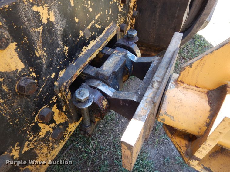 image for item DH6523 1994 Caterpillar Challenger 75C  tractor