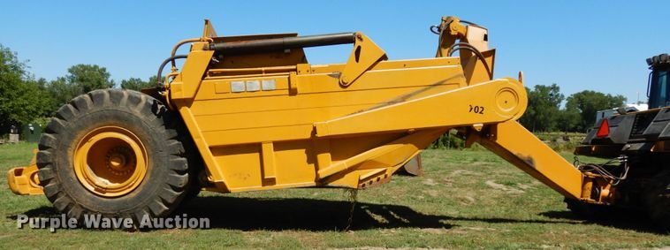 image for item DH6524 Clark  scraper