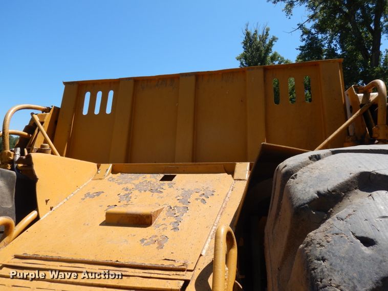 image for item DH6524 Clark  scraper