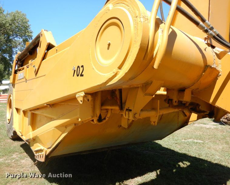 image for item DH6524 Clark  scraper