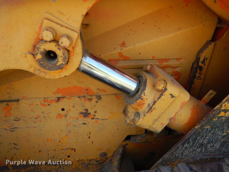 image for item DH6525 1976 Caterpillar 941B  track loader