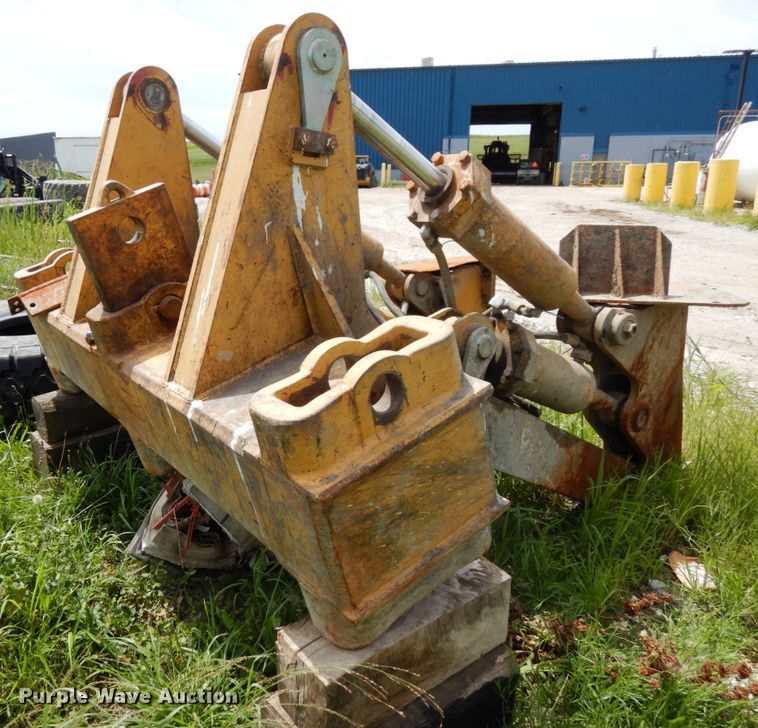 image for item DH6551 1995 Caterpillar dozer ripper