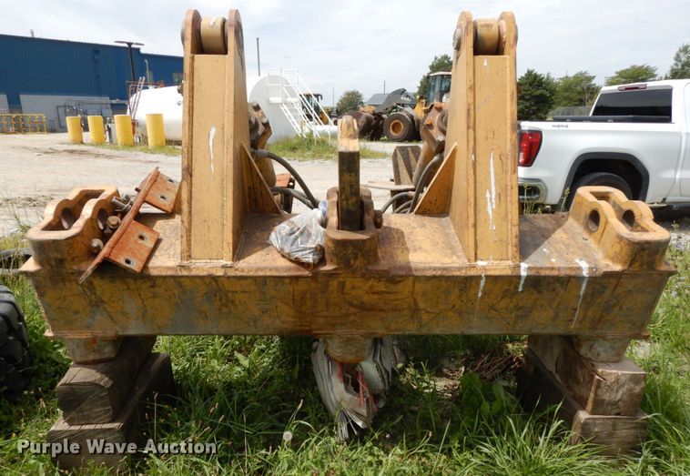 image for item DH6551 1995 Caterpillar dozer ripper