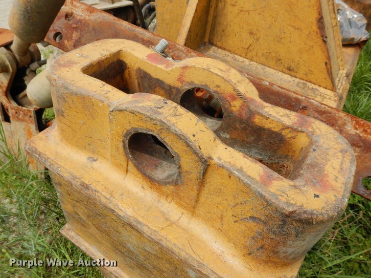 image for item DH6551 1995 Caterpillar dozer ripper