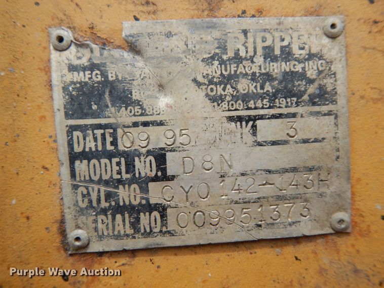 image for item DH6551 1995 Caterpillar dozer ripper