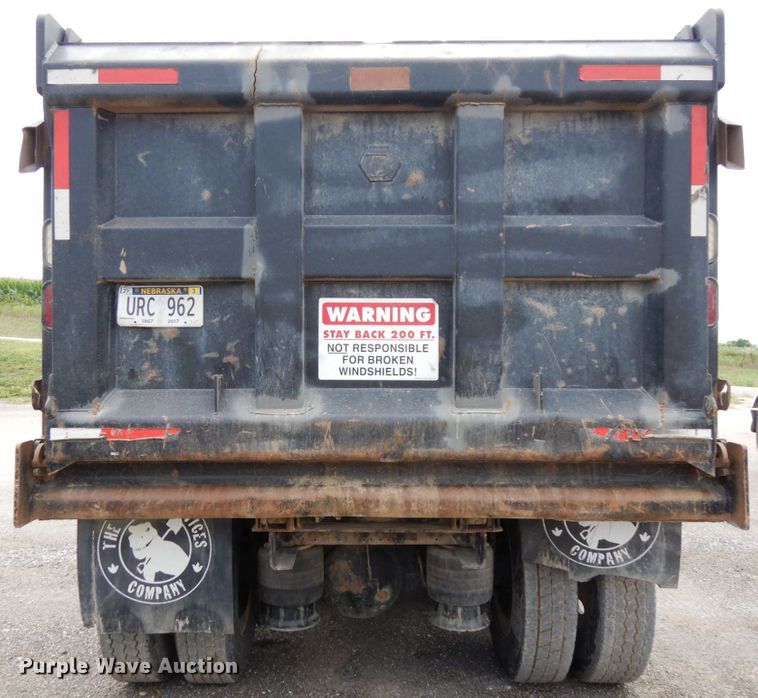 image for item DH6566 1987 Freightliner FLC  dump truck