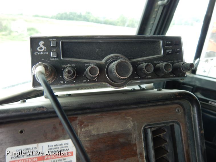 image for item DH6566 1987 Freightliner FLC  dump truck