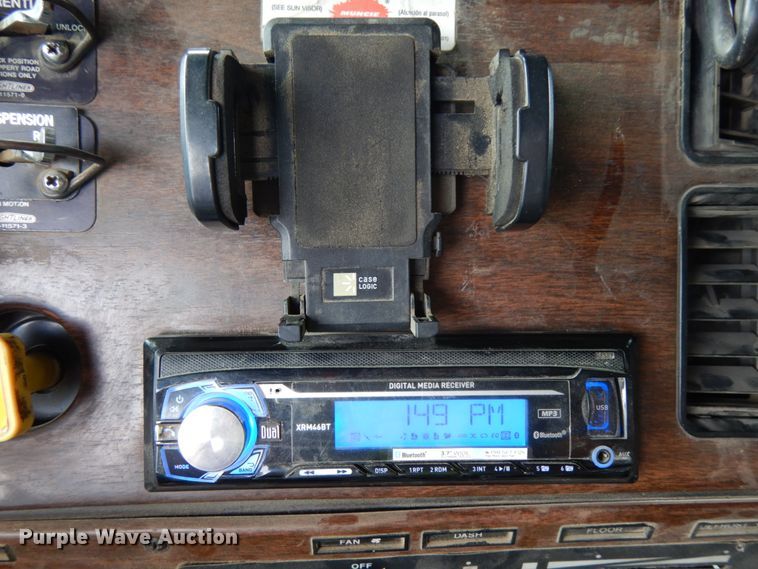 image for item DH6566 1987 Freightliner FLC  dump truck