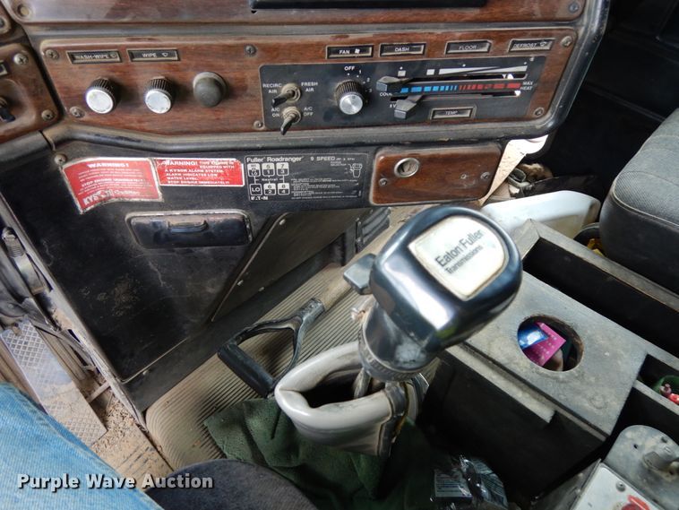 image for item DH6566 1987 Freightliner FLC  dump truck